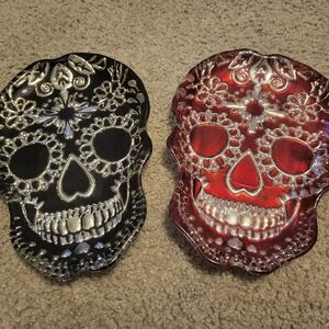 Black and Red Skull Decorative Plates
